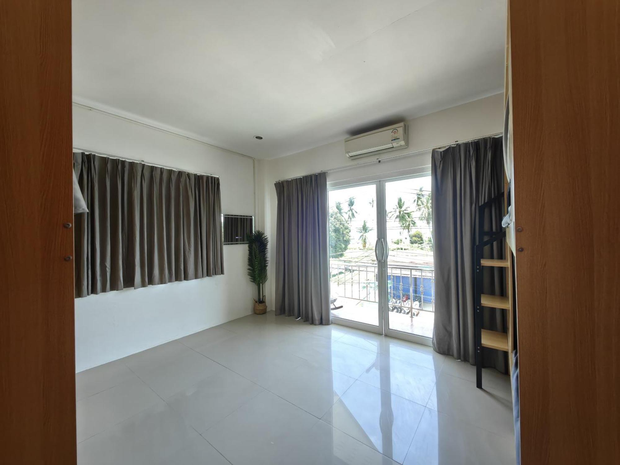 Arena Boutique Hotel Female Only Thong Sala Esterno foto