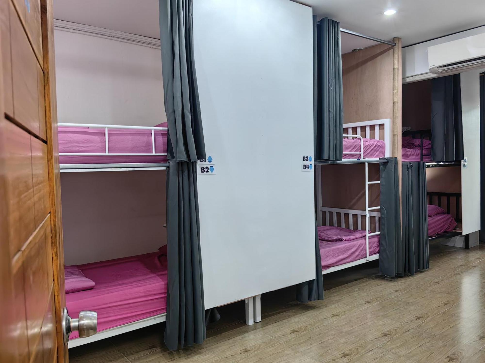 Arena Boutique Hotel Female Only Thong Sala Esterno foto